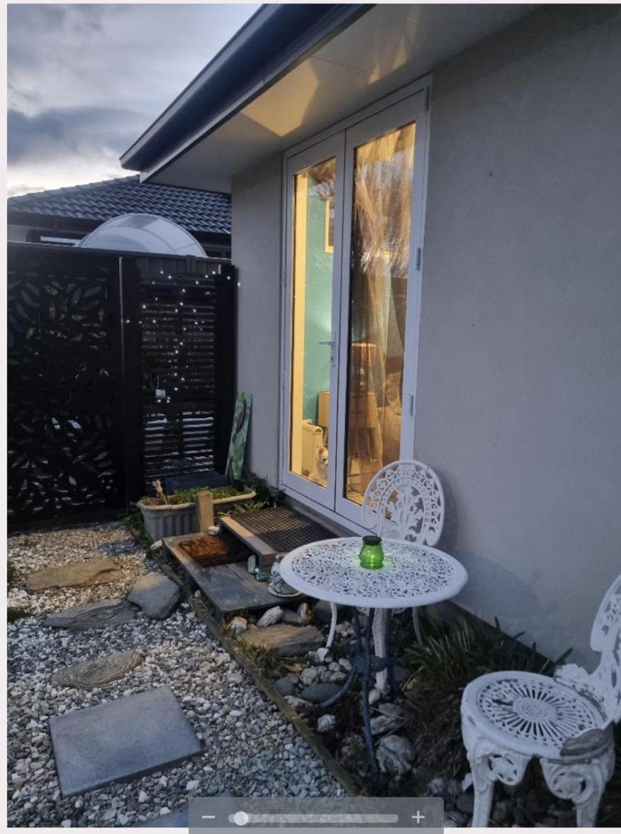 Banbury Deluxe With Spa Bath! Private Courtyard! Queenstown Luaran gambar